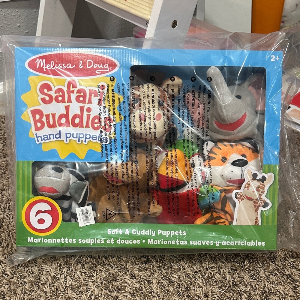 Melissa & Doug Safari Buddies Hand Puppets Set